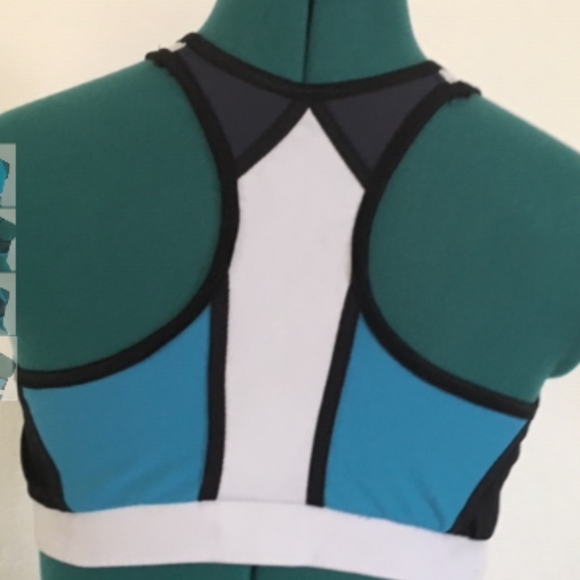 top - Picture 2 of 2